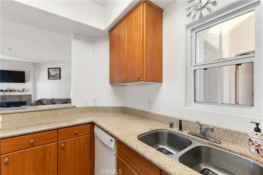 2716 Lake Pointe Drive #226 photo 13