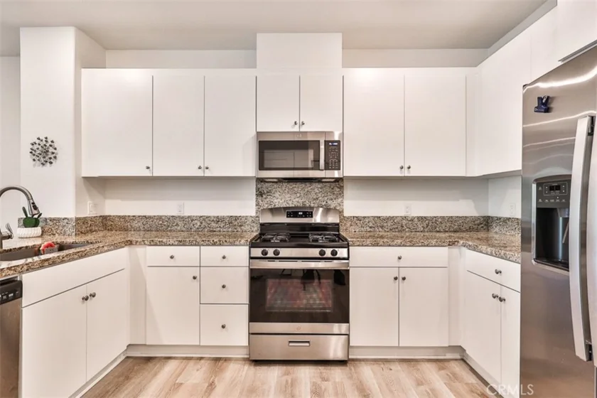 16048 Lasselle Street #2 photo 19