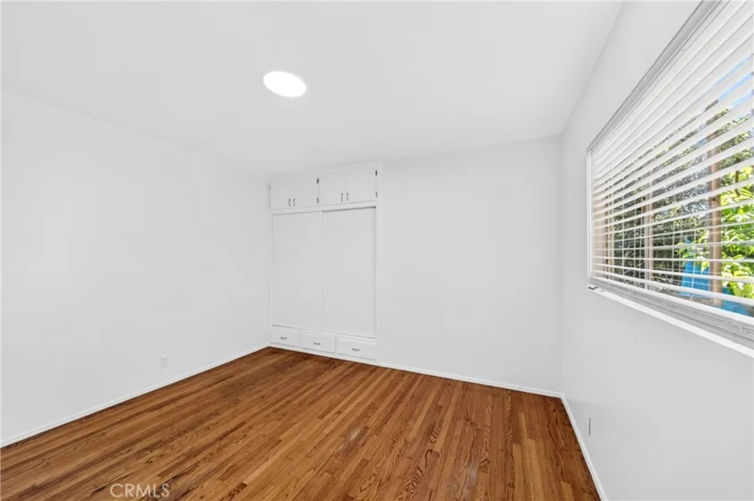 728 Cedar photo 19