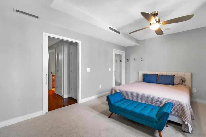 700 W E Street #518 photo 5