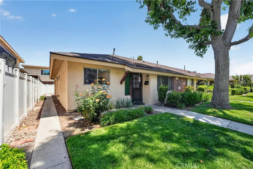 1921 N Sherry #89 photo 13
