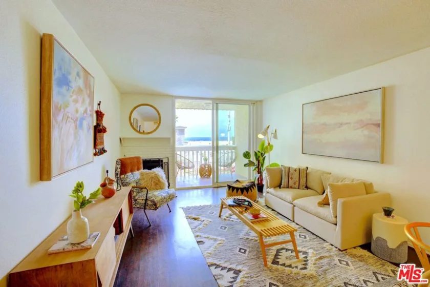 22 Navy Street #205 photo 2