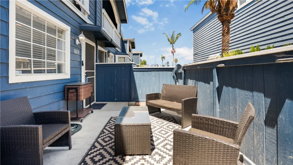 10678 Bell Street #13 photo 2