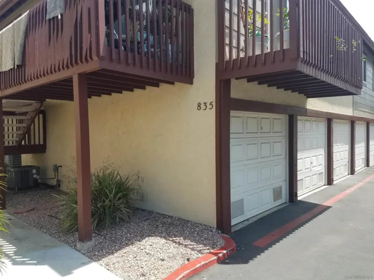 835 Tamayo Drive #6 photo 1