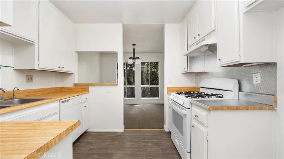 3649 Glendon Avenue #202 photo 30
