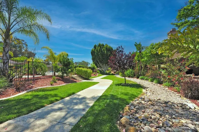 9903 Aviary Drive photo 39