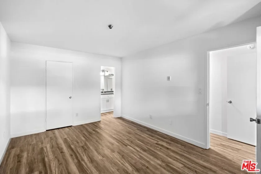 4900 Overland Avenue #157 photo 16
