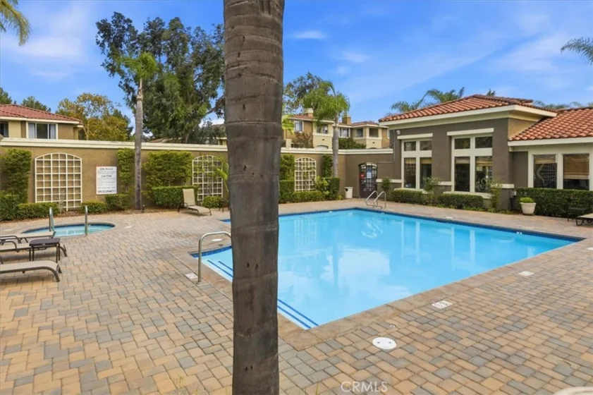 22681 Oakgrove #426 photo 23