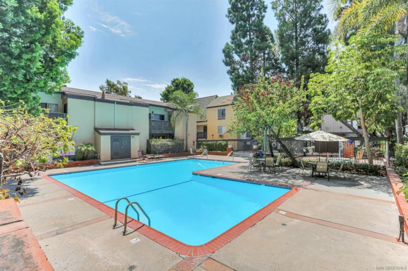 7932 Mission Center #D photo 4