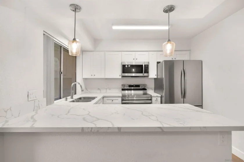 7982 Mission Center #C photo 5
