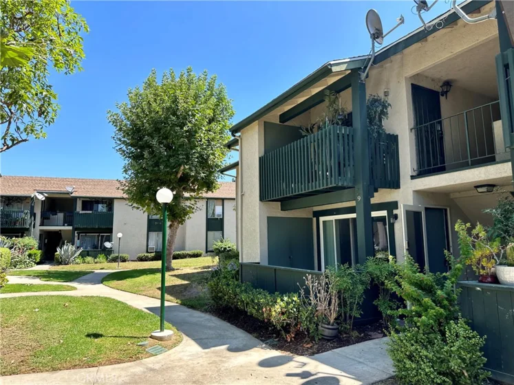 23220 Orange Avenue #9 photo 1