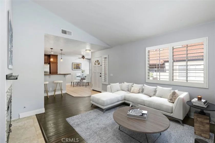 21227 Camelia #18 photo 1