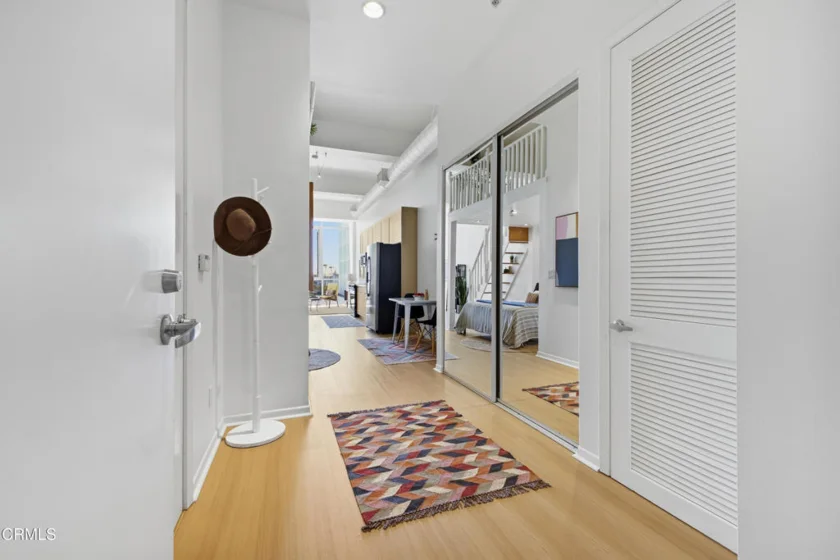 175 S Lake Avenue #314 photo 9