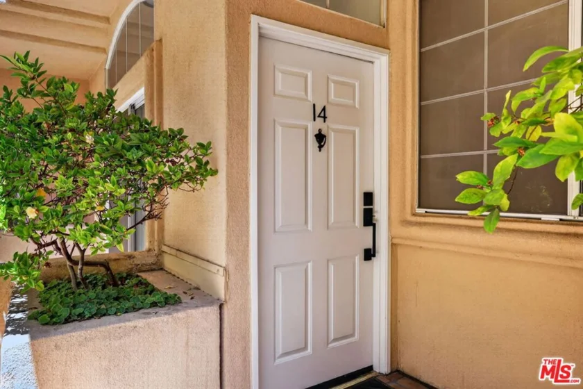 11112 La Maida Street #14 photo 13
