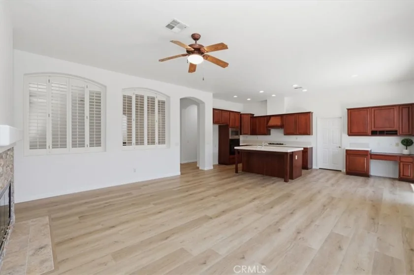 26757 Queen Court photo 7