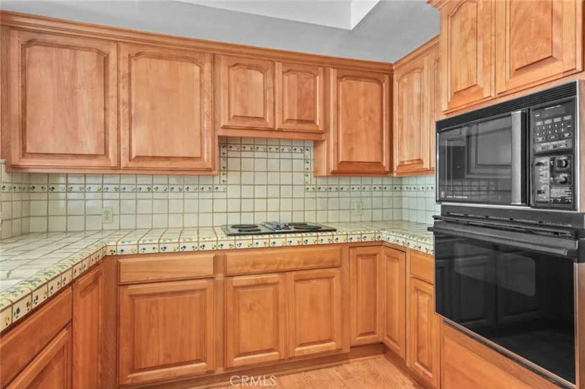 981 Bayside Cove #405 photo 23