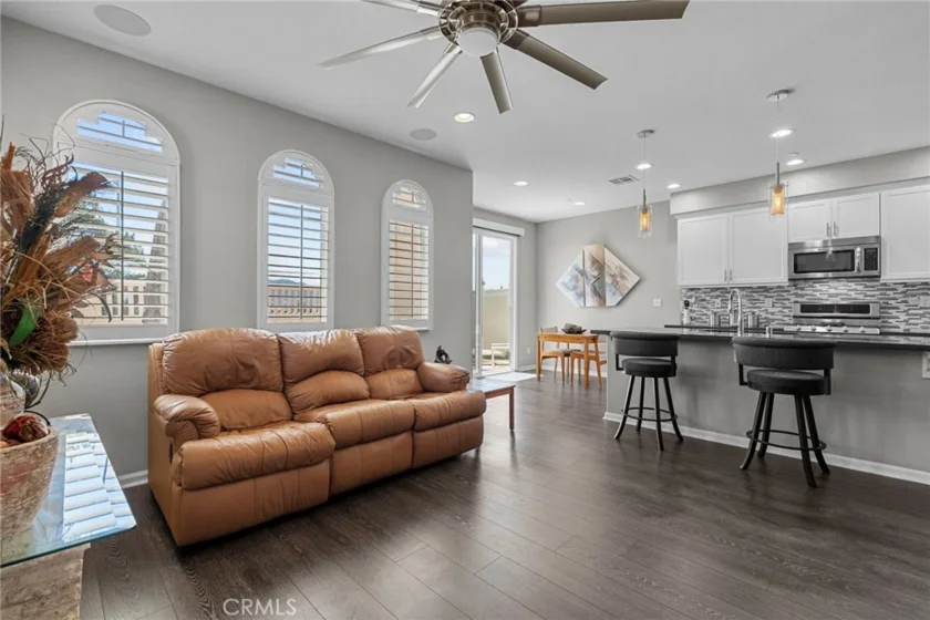 44075 Calle Luz photo 49