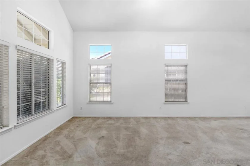 32158 Camino Seneco photo 5