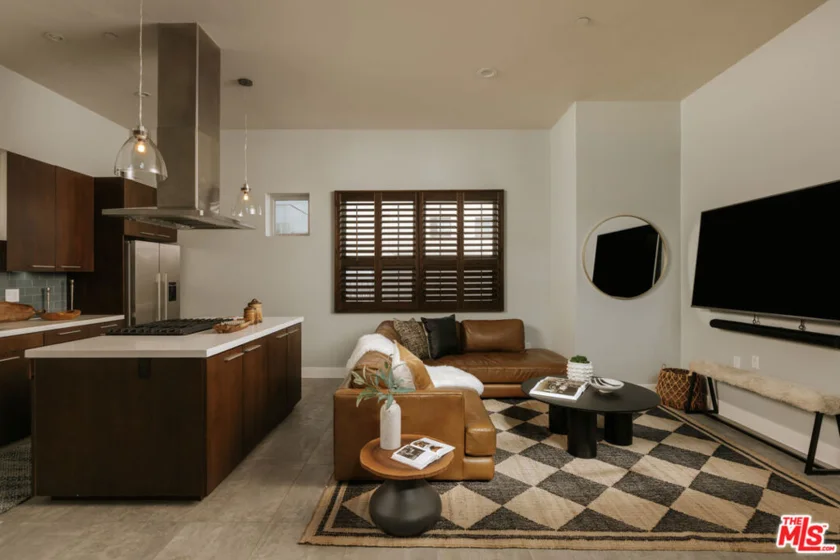 1524 11th Street #E photo 4