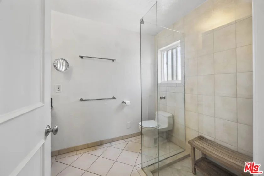 1431 Camden Avenue #303 photo 19