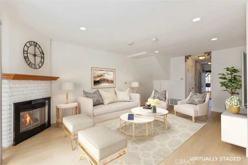 5844 Chapman photo 1
