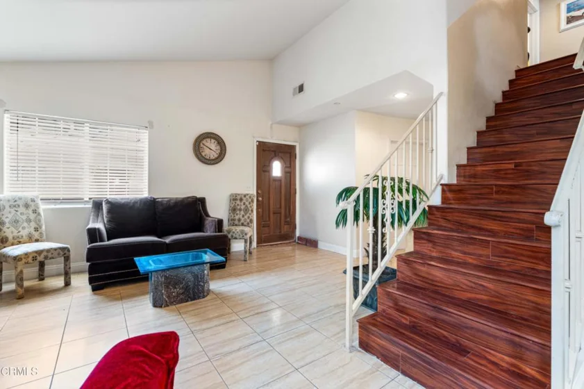 907 W Mission Road #B photo 4