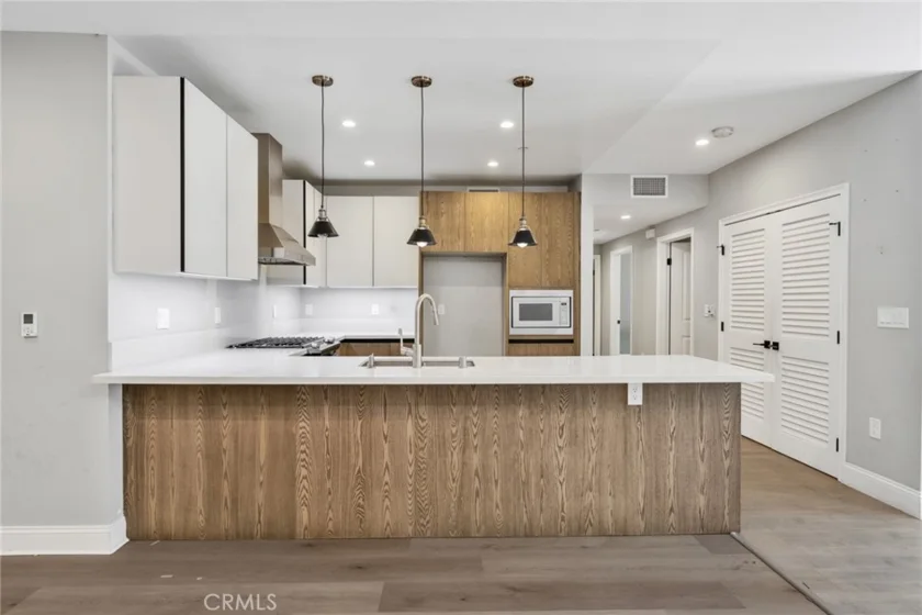 168 S Sierra Madre Boulevard #114 photo 11