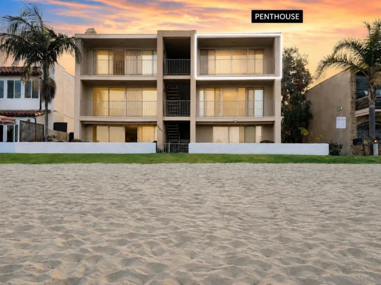 3468 Bayside #E photo 2
