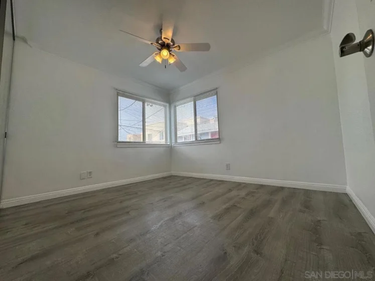 5075 Narragansett Avenue #206 photo 22