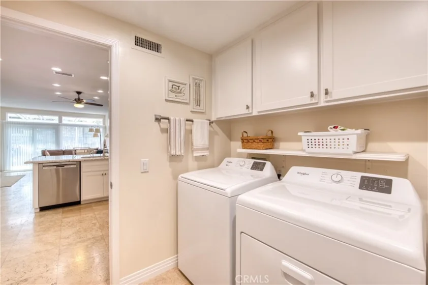 102 Stoney Pointe photo 20