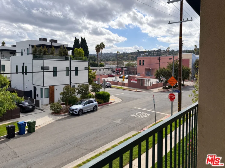 4501 Cedros Avenue #201 photo 9