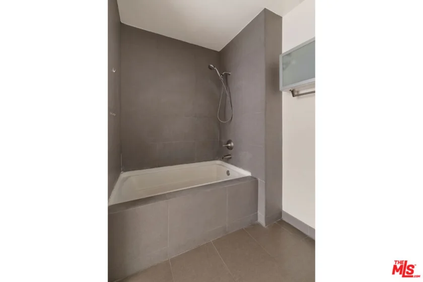 1234 Wilshire Boulevard #115 photo 15