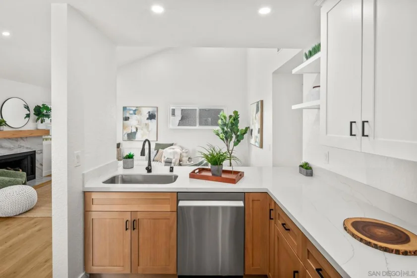 152 Evergreen Avenue #4 photo 8