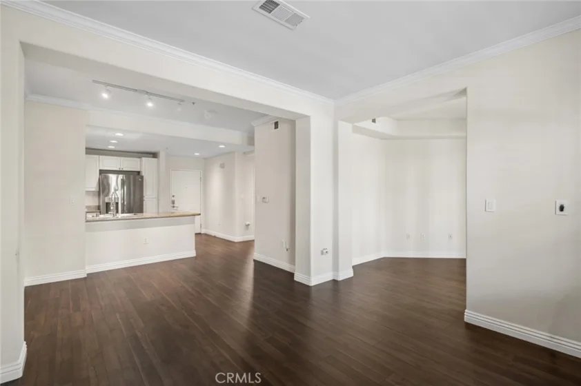 2147 Watermarke Place photo 16