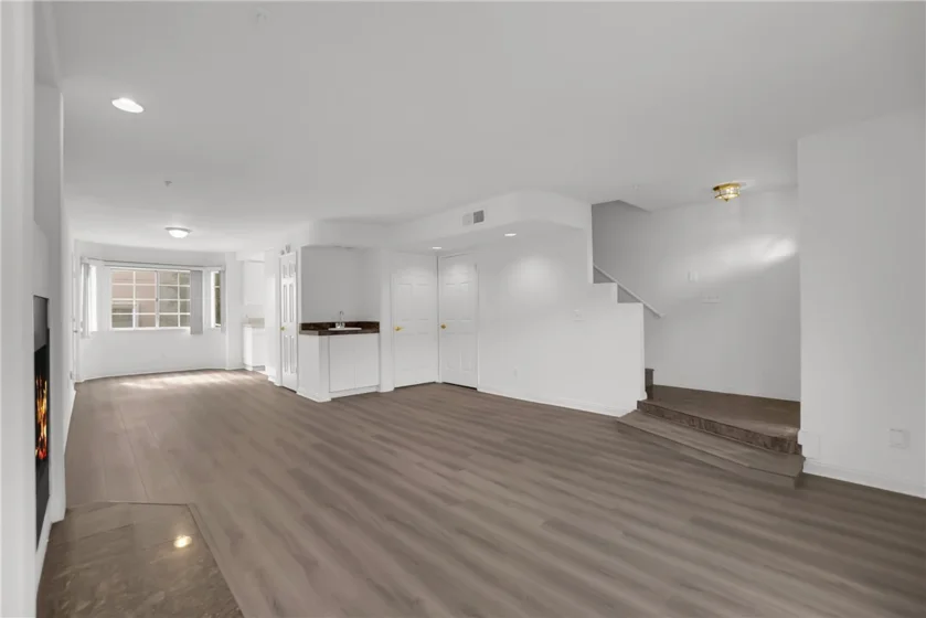 821 N Garfield Avenue #3 photo 3
