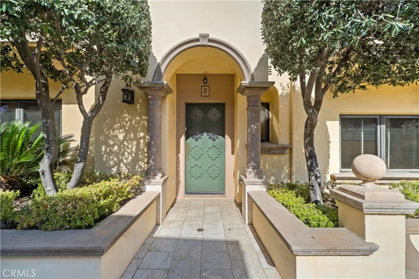 478 S Oakland Avenue #2 photo 35