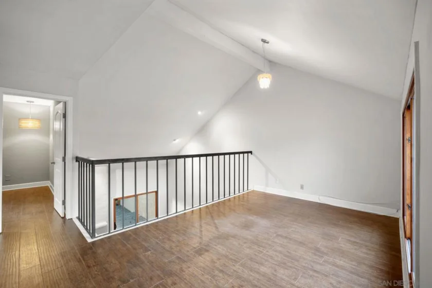 2088 Avenue Of The Trees photo 1