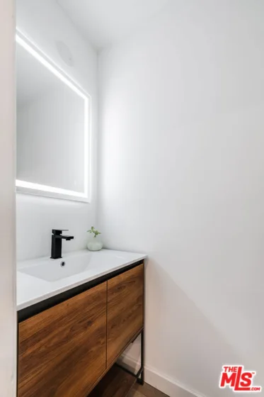 4558 Willis Avenue #121 photo 8