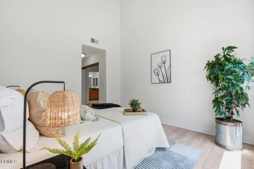 501 E Del Mar Boulevard #302 photo 14
