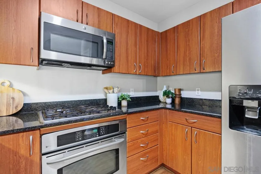 1608 India Street #403 photo 35