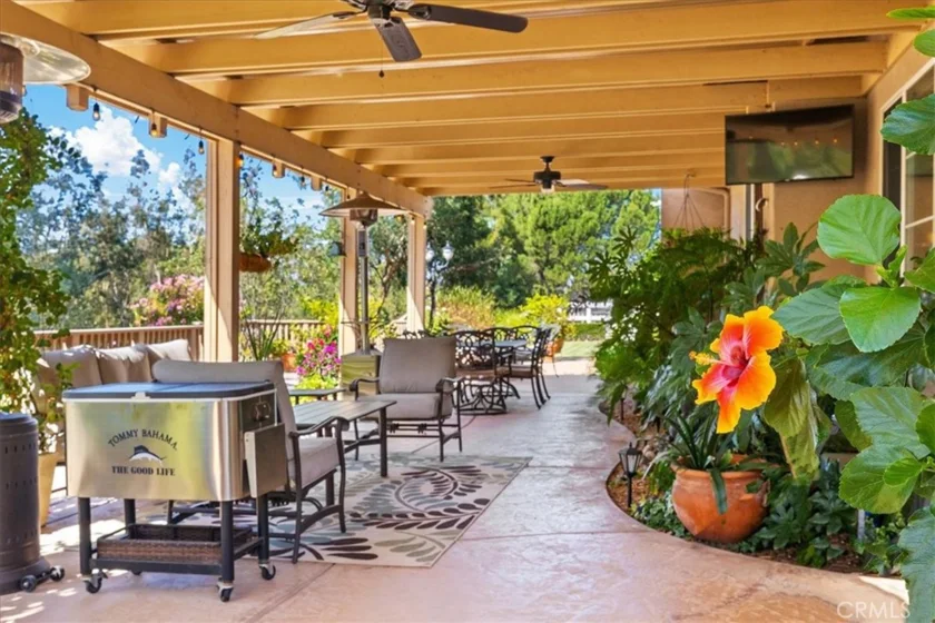 42926 Joshua Tree Court photo 29