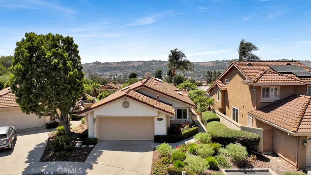 27469 Paseo Mimosa photo 1
