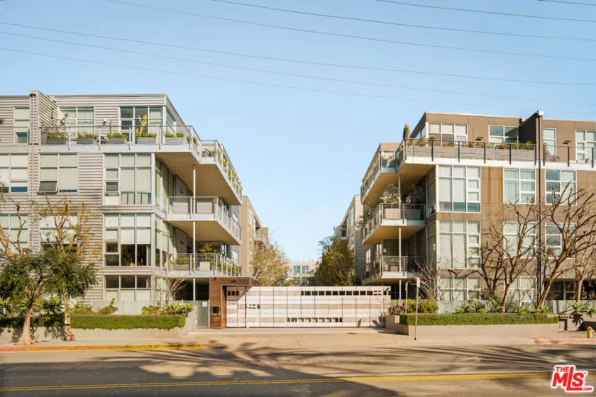4080 Glencoe Avenue #217 photo 27