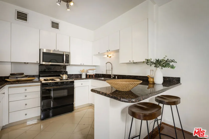 4411 Los Feliz Boulevard #502 photo 28