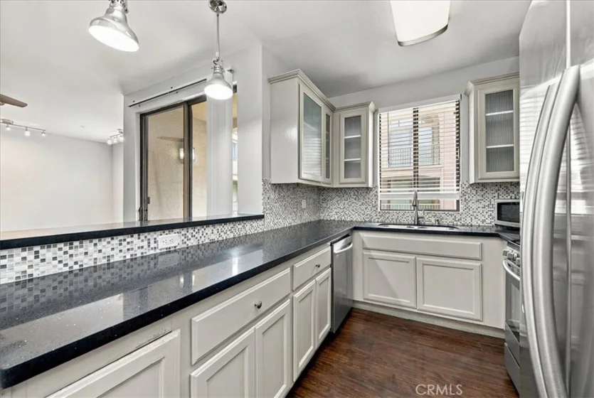 555 Maine Avenue #330 photo 4