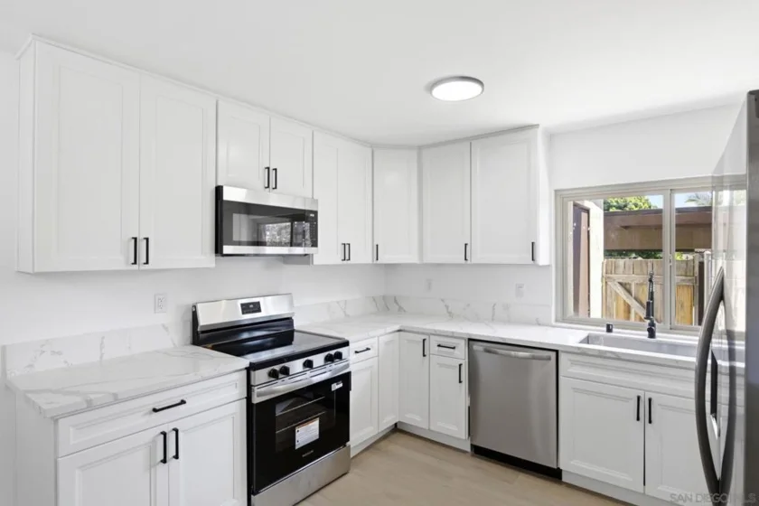 1748 Regency Way C #C photo 23