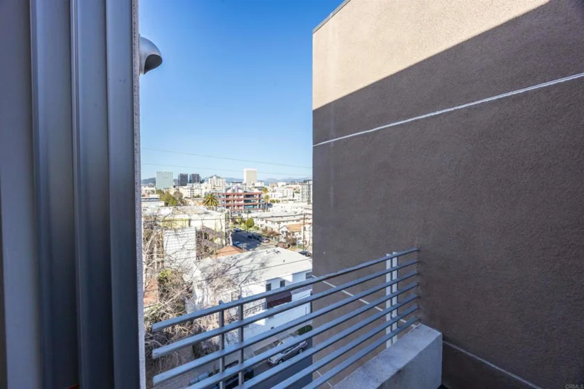 1101 S Harvard Boulevard #510 photo 3