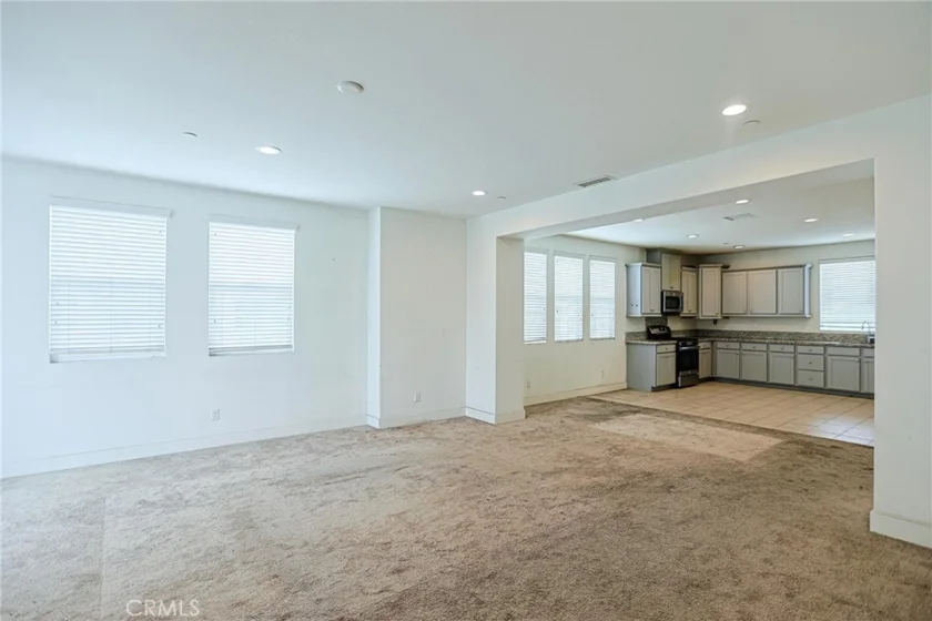 1300 N Harbor Boulevard photo 7