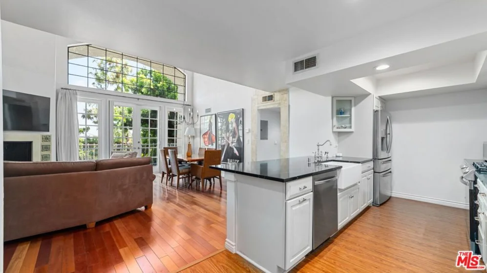 10327 Missouri Avenue #301 photo 1