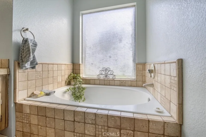 43991 Gatewood photo 42